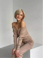 Noelle V Yaka Triko Kazak